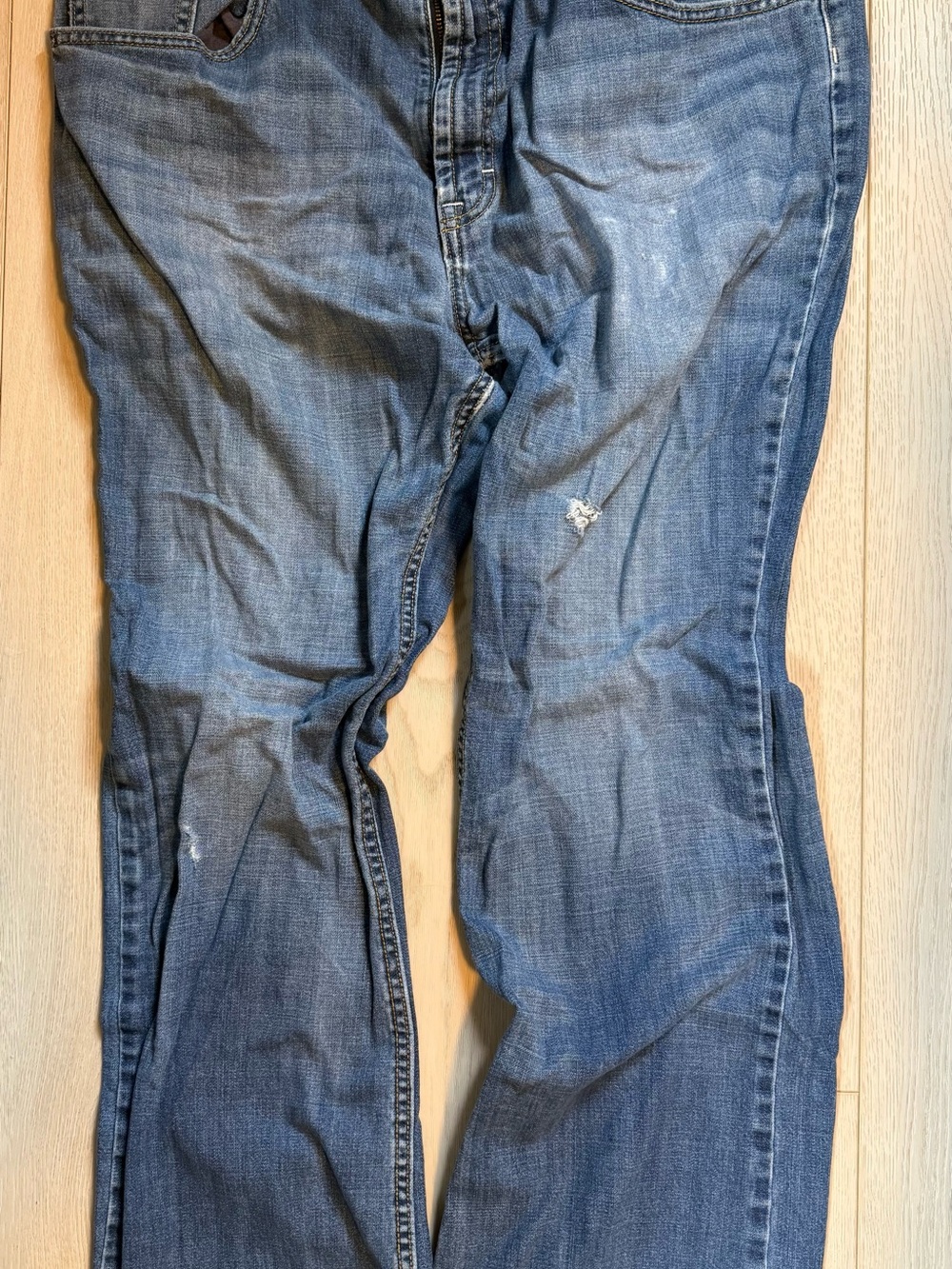 Banana Republic Wide-Leg Jeans in Medium Blue